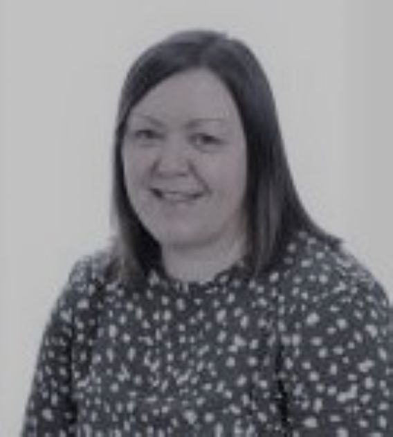 Miss Clare Lowell 's team photo'