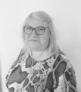 Mrs J Phillips team photo